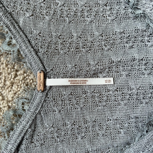 Free People Top - Picture 2 of 2